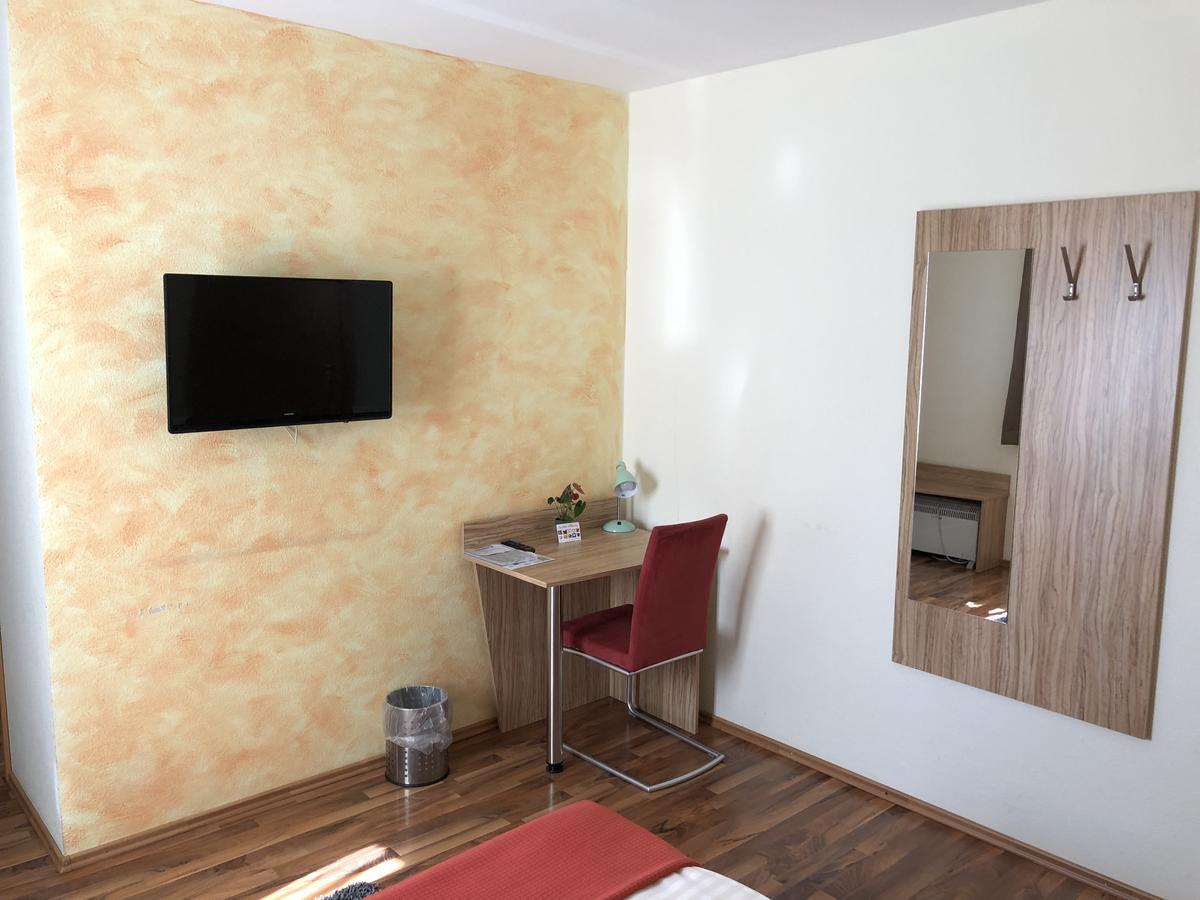 Hotel Poseidon Λούντβιχσμπουργκ Εξωτερικό φωτογραφία